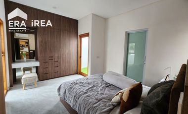 DIJUAL RUMAH BARU DI SOLO DEKAT PALUR PLAZA