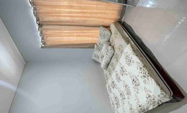 Disewakan Rumah 2 lantai full furnished di Perumahan Gardens Candi atSawangan, Bojongsari, Kota Depok