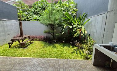 RUMAH 2 LANTAI CLUSTER SERPONG LAGOON 2 LANTAI 'EN666'