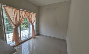 RUMAH 2 LANTAI CLUSTER SERPONG LAGOON 2 LANTAI 'EN666'