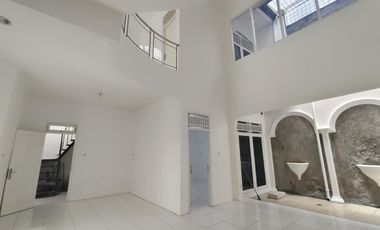 Dijual/Disewakan Rumah Mewah Siap Huni Di Pulo Asem Rawamangun  Jakarta Timur