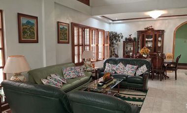 Beautiful Flood-free  Valley Golf (Victoria Valley) House and Lot For Sale