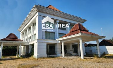 GEDUNG RUANG USAHA DISEWAKAN DI SOLO TENGAH KOTA