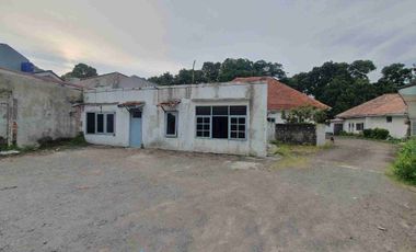 Ruang Usaha Strategis pinggir jalan Ahmad Yani Arah air mancur