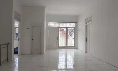 Dijual/Disewakan Rumah Mewah Siap Huni Di Pulo Asem Rawamangun  Jakarta Timur