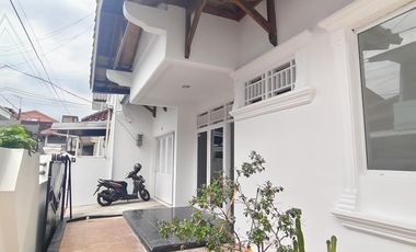 Dijual/Disewakan Rumah Mewah Siap Huni Di Pulo Asem Rawamangun  Jakarta Timur