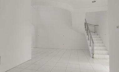 Dijual/Disewakan Rumah Mewah Siap Huni Di Pulo Asem Rawamangun  Jakarta Timur