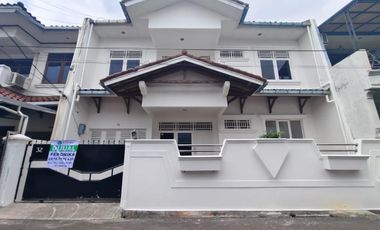 Dijual/Disewakan Rumah Mewah Siap Huni Di Pulo Asem Rawamangun  Jakarta Timur