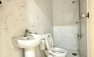 Affordable 3 Bedrooms house with parking