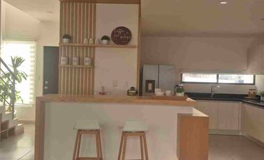 Se renta hermosa casa amueblada