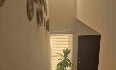 Se renta hermosa casa amueblada