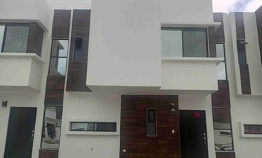 Se renta hermosa casa amueblada