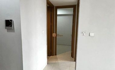 Unit Terbatas! 2BR Unfurnished Taman Anggrek Residences Rapi Nyaman Luas 44m, Dekat Hublife Taman Anggrek Mall Central Park & Tanjung Duren.