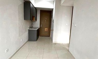 Unit Terbatas! 2BR Unfurnished Taman Anggrek Residences Rapi Nyaman Luas 44m, Dekat Hublife Taman Anggrek Mall Central Park & Tanjung Duren.