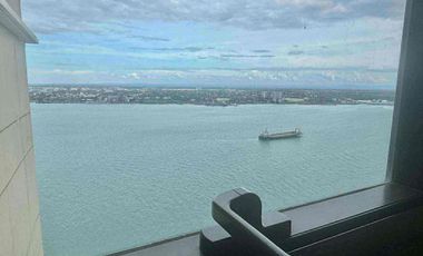 Awesome Seaview 2BR in Mandani Bay for sale or rent.
