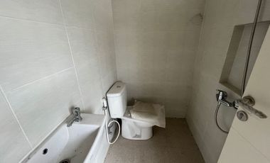 LDP 0070 Disewakan Murah Rumah Northwest Hill Citraland Surabaya