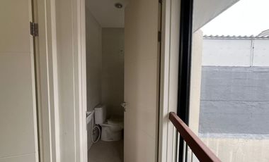 LDP 0070 Disewakan Murah Rumah Northwest Hill Citraland Surabaya