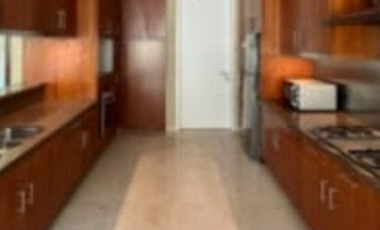 FOR SALE AND RENT House Bright House With Nice Lay-Out & Beautiful Garden