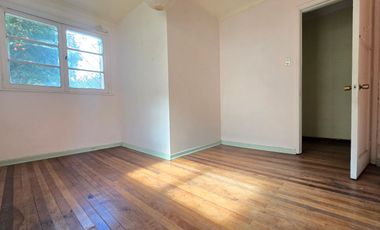 Casa Para Remodelar En Zona Residencial, Ñuñoa