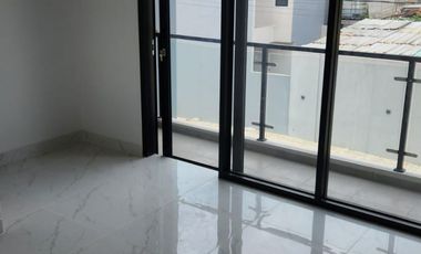 Rumah 2 Lantai Dekat Tol Jatiasih