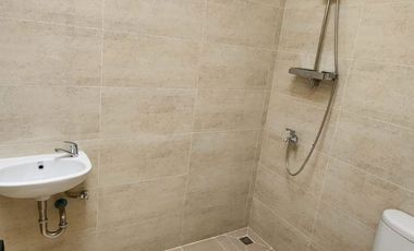 Rumah 2 Lantai Dekat Tol Jatiasih