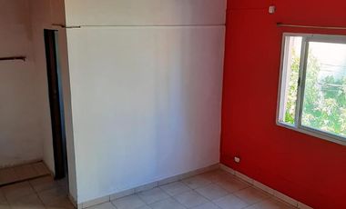 DEPARTAMENTO 2 AMBIENTES y MEDIO SIN PATIO RAMOS MEJIA