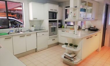 PRIMERA LINEA SOBRE AV LA DEHESA