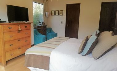 PRIMERA LINEA SOBRE AV LA DEHESA