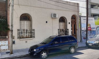 Local Casa Uso Comercial Alquiler Ramos Mejia