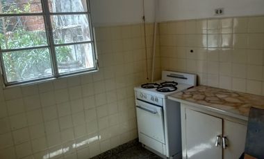 Local Casa Uso Comercial Alquiler Ramos Mejia