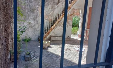 Local Casa Uso Comercial Alquiler Ramos Mejia