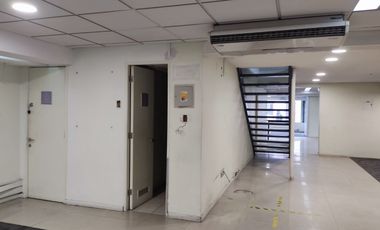 ARRIENDO LOCAL COMERCIAL PLANTA LIBRE Y SEGUNDO NIVEL