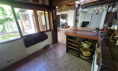 Espectacular Casa con Piscina en Condominio Cerrado; Casas Parque La Viña, comuna de Peñalolén.