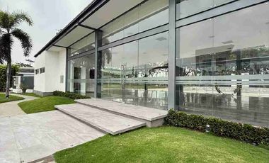 TERRENO  BIFAMILIAR DE VENTA EN ESTANCIAS DEL RÍO
KM 9.5 VÍA SAMBORONDÓN