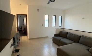 CASA EN RENTA EN CUMBRES