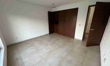 Renta de Casa con Vista al Campo de Golf