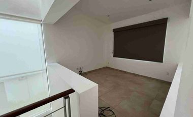 Renta de Casa con Vista al Campo de Golf