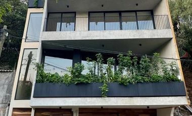 LOMAS DE VISTA HERMOSA, CASA EN VENTA PARA ESTRENAR EN CALLE CERRADA