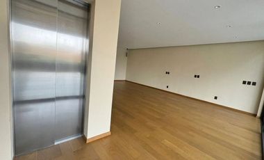 LOMAS DE VISTA HERMOSA, CASA EN VENTA PARA ESTRENAR EN CALLE CERRADA