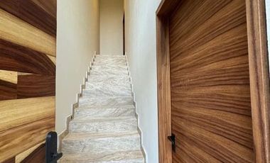 LOMAS DE VISTA HERMOSA, CASA EN VENTA PARA ESTRENAR EN CALLE CERRADA