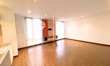 CASA MODERNA EN RENTA TUMBACO