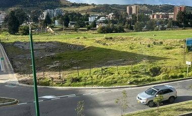 SE VENDE LOTE USO MIXTO SOBRE LA AV UNIVERSITARIA TUNJA