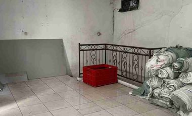 Disewakan Gudang ex Expedisi di pinggir jalan utama Harapan Indah Bekasi