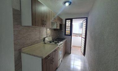 Departamento en renta en Jardines del Sur, cercano a tren ligero