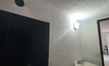 Departamento en renta en Jardines del Sur, cercano a tren ligero