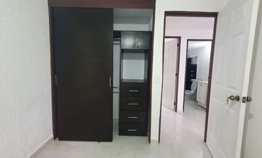 Departamento en renta en Jardines del Sur, cercano a tren ligero