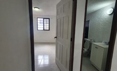 Departamento en renta en Jardines del Sur, cercano a tren ligero