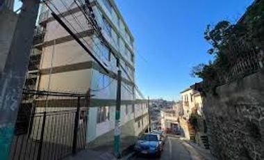 SE VENDE TERRENO EN SECTOR ADUANILLA DE VALPARAISO