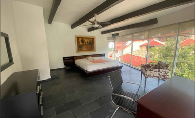 Casa amueblada en renta, zona céntrica.