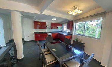 Casa amueblada en renta, zona céntrica.